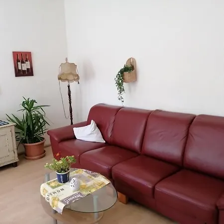 Appartement Ruestzeitenheim Sonnenschein Saalburg