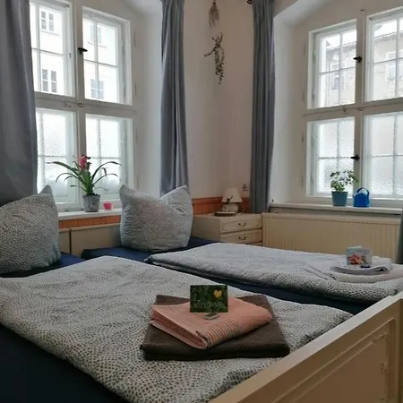 Ruestzeitenheim Sonnenschein Апартаменты
